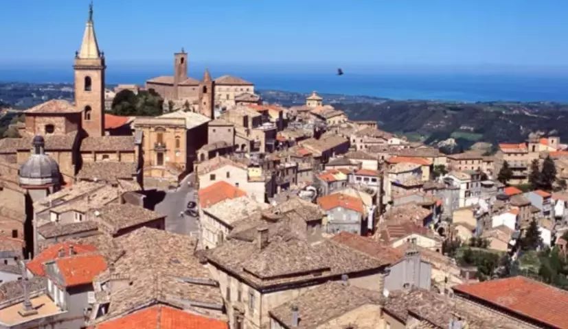 Ripantransone: Il Gioiello Panoramico del Piceno