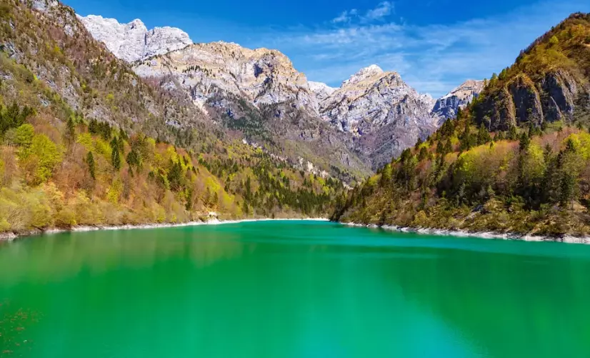 Scopri le Meraviglie delle Dolomiti Bellunesi: Un Paradiso Naturale Protetto dall'UNESCO