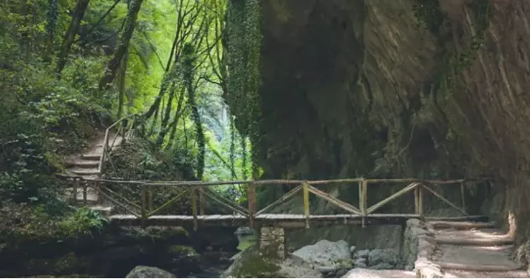 Esplora il Parco Nazionale della Maiella: Un Viaggio Attraverso le Meraviglie Naturali dell'Abruzzo