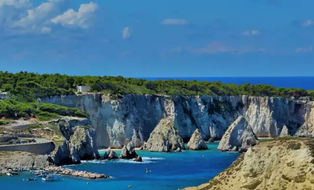 Esplora il Parco Nazionale del Gargano: Un'Oasi di Bellezza e Spiritualità