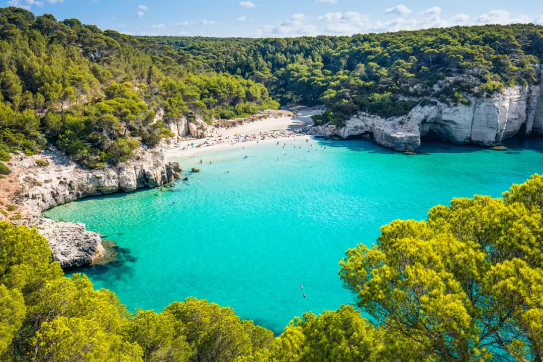 Guida Completa a Minorca: Tesori Nascosti e Meraviglie Baleari