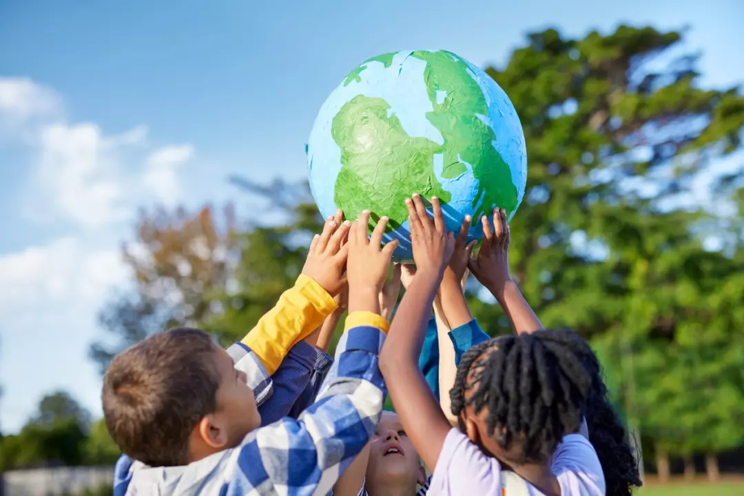 “Giragiramondo”: La Scuola Insegna a Viaggiare con Consapevolezza