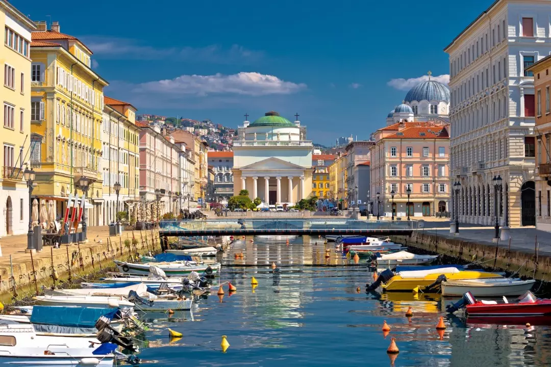 Un Fine Settimana a Trieste: Tra Eleganza Storica, Arte e Golf