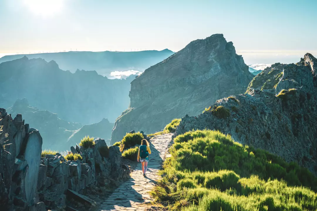 Il Percorso Aereo PR1 di Madeira: Un'Avventura Sospesa tra Cielo e Terra