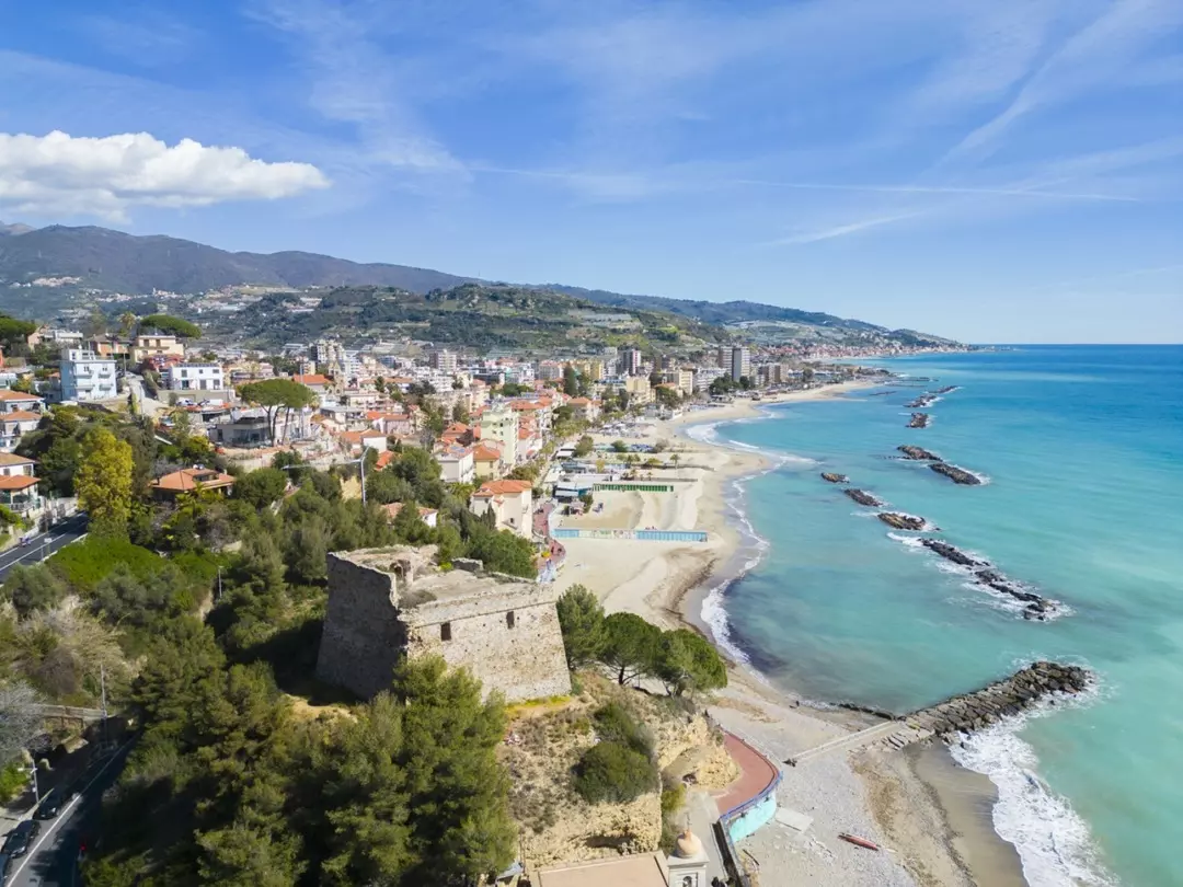 Esplorando Taggia: Un Viaggio Tra Storia, Mare e Sapori Autentici sulla Riviera dei Fiori