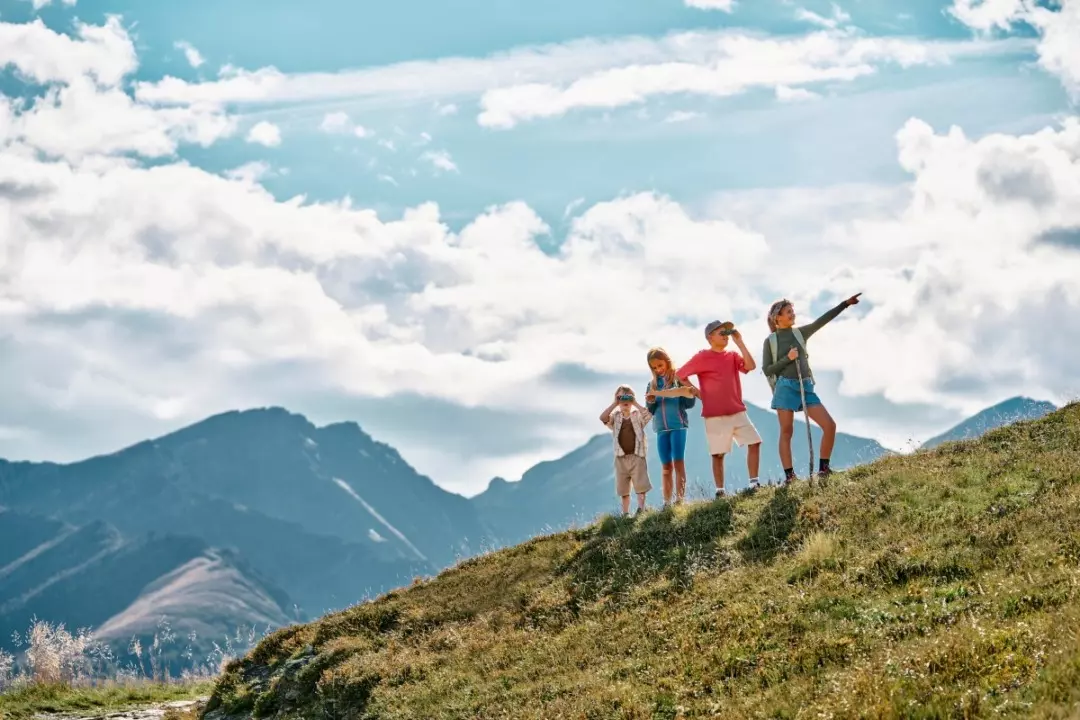 Carinzia: Avventura e Relax Familiare tra Montagne e Laghi