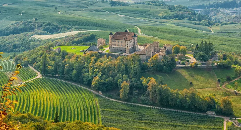 Il Fascino del Turismo Rurale in Italia: Un Viaggio Tra Natura e Tradizione