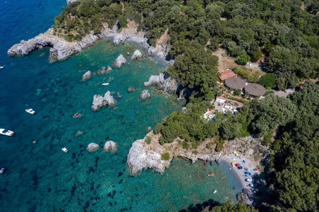 Le meraviglie balneari della Basilicata: tra Tirreno e Ionio, un viaggio indimenticabile