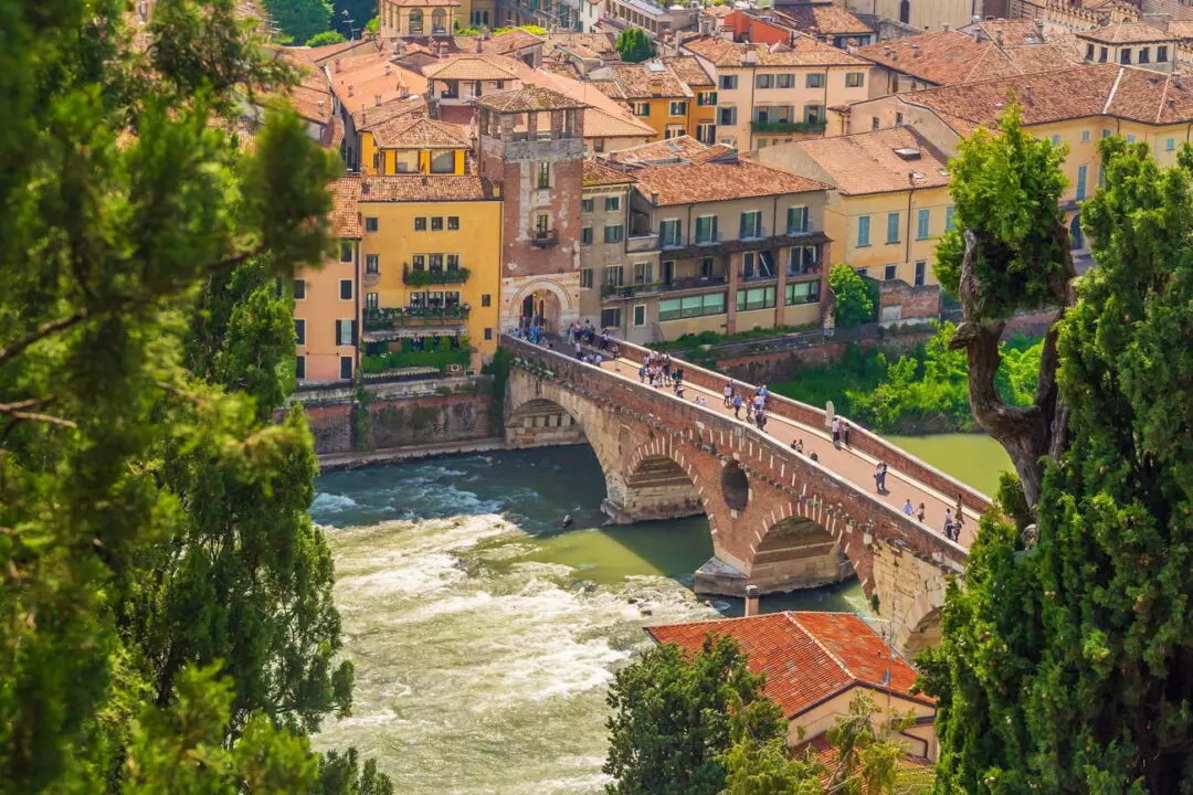Le Migliori Destinazioni di Viaggio per il 2027 Secondo Lonely Planet: L'Italia in Vetrina